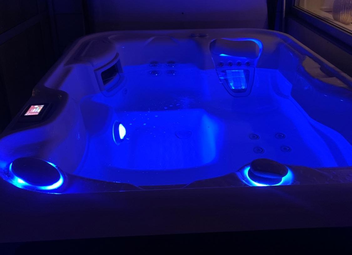 Jacuzzi Eksklusiv toppleilighet med det lille ekstra Bodø